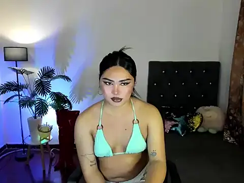 Snapshot of Unique_Maya chatting on 03/10/26, 04:06 Unique Maya online show from 03/10/26, 04:06