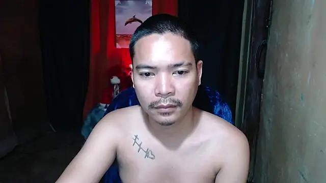 Snapshot of MANIACasianX chatting on 04/08/26, 01:55 MANIACasianX online show from 04/08/26, 01:55