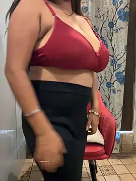 prisha944 online show from 05/15/26, 03:24