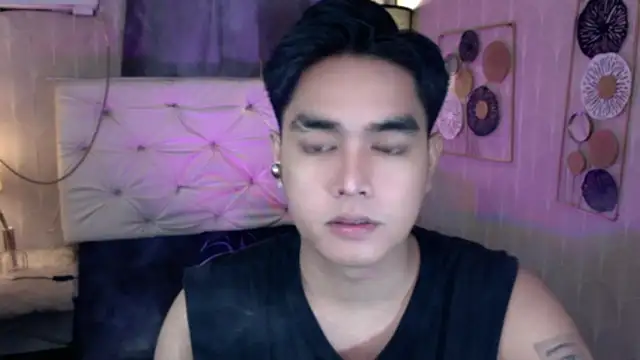 JakeXolsen online show from 10/31/25, 09:27