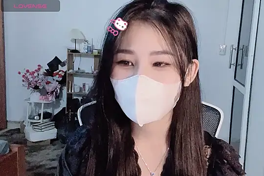    Daisy    online show from 11/04/25, 04:28