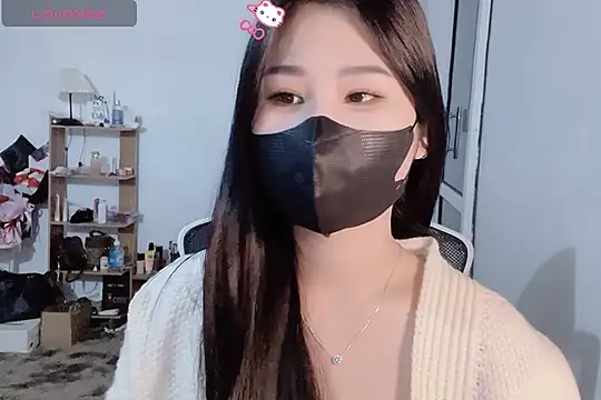    Daisy    online show from 11/11/25, 06:13