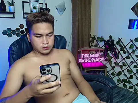 Snapshot of Asian_jayeel chatting on 02/15/26, 09:41 Asian jayeel online show from 02/15/26, 09:41