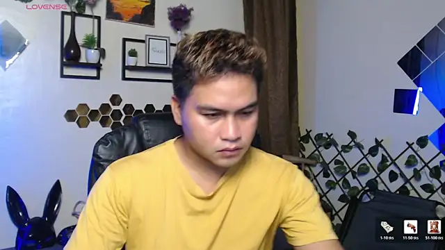 Snapshot of Asian_jayeel chatting on 03/29/26, 08:25 Asian jayeel online show from 03/29/26, 08:25