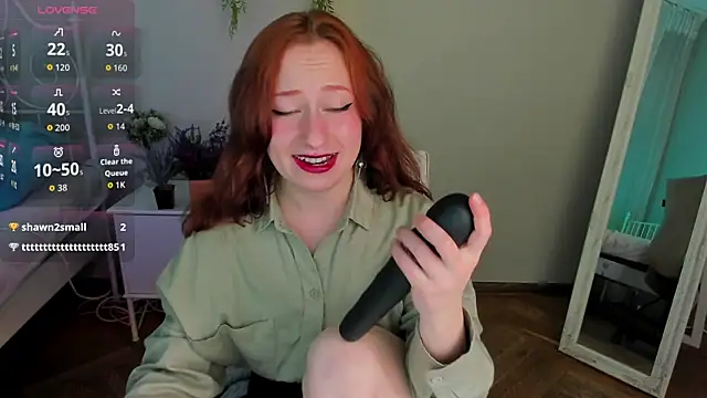 Violet Griffen online show from 12/05/25, 04:03