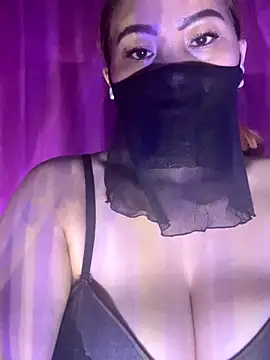 Snapshot of Miss_June666 chatting on 09/23/25, 10:57 Miss June666 online show from 09/23/25, 10:57