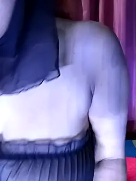 Snapshot of Miss_June666 chatting on 09/24/25, 08:01 Miss June666 online show from 09/24/25, 08:01