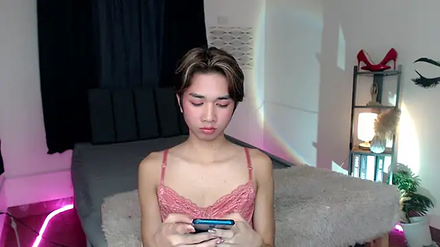 Lavictoriathegreat online show from 11/19/25, 02:39