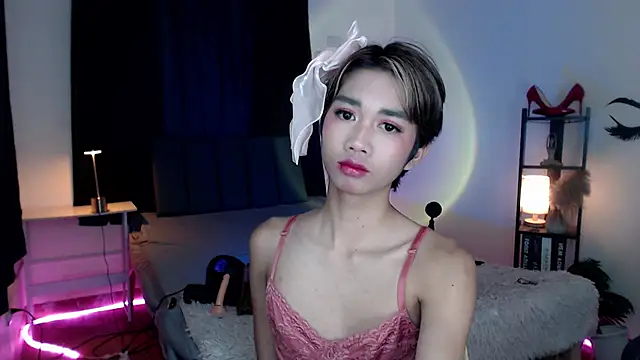 Lavictoriathegreat online show from 11/29/25, 06:22