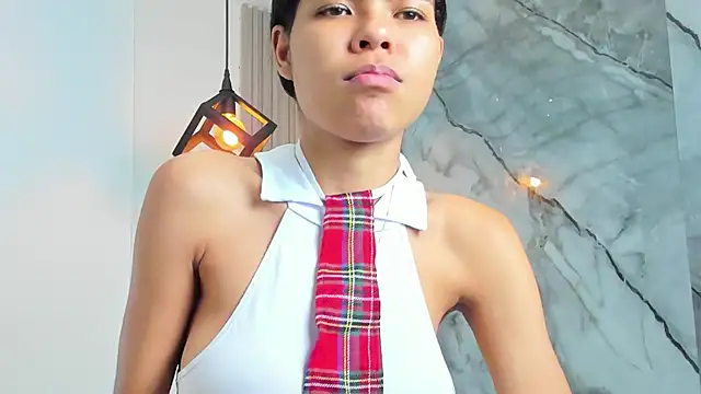 Snapshot of IsabellaMonet chatting on 05/12/26, 07:11 IsabellaMonet online show from 05/12/26, 07:11