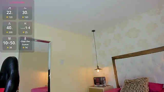 IRISCLARK1 online show from 04/25/26, 07:11
