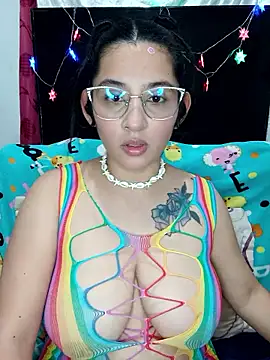 Snapshot of VALENTINA_ROUSE_ chatting on 01/14/26, 01:33 VALENTINA ROUSE online show from 01/14/26, 01:33