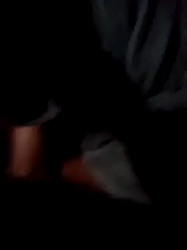 Snapshot of OnlyMoneyIwanT chatting on 11/17/25, 07:36 OnlyMoneyIwanT online show from 11/17/25, 07:36