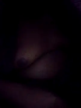 Snapshot of OnlyMoneyIwanT chatting on 11/26/25, 12:44 OnlyMoneyIwanT online show from 11/26/25, 12:44