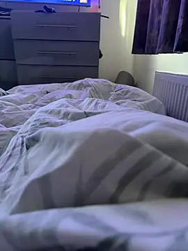 Snapshot of leroy9501 chatting on 03/13/26, 08:21 leroy9501 online show from 03/13/26, 08:21