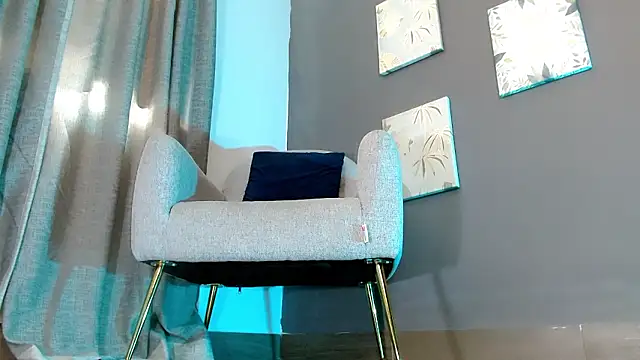 emily ox0 online show from 02/07/26, 08:12