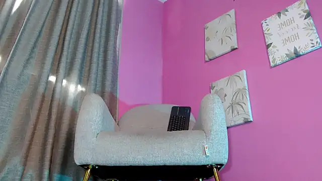 emily ox0 online show from 06/25/26, 08:24