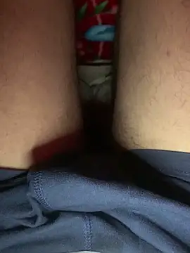 Snapshot of Aq2006 chatting on 03/12/26, 01:23 Aq2006 online show from 03/12/26, 01:23