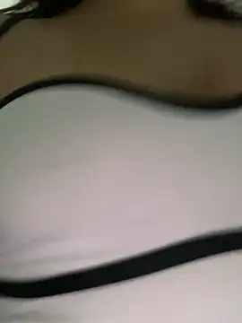 Snapshot of Kaily_Sweet16 chatting on 09/09/25, 06:07 Kaily Sweet16 online show from 09/09/25, 06:07