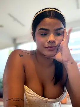 Kaily Sweet16 online show from 12/20/25, 05:31