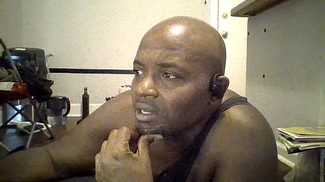 Snapshot of JezOne555 chatting on 12/13/25, 07:53 JezOne555 online show from 12/13/25, 07:53