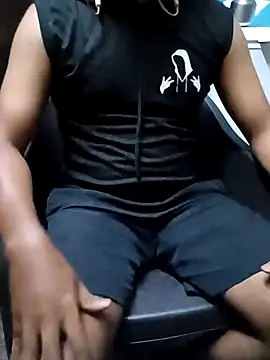 Snapshot of Tamiltopkaran chatting on 03/22/26, 01:47 Tamiltopkaran online show from 03/22/26, 01:47