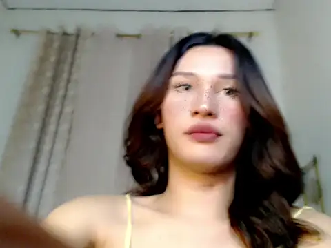 Snapshot of SerenaCortesi chatting on 04/07/26, 04:18 SerenaCortesi online show from 04/07/26, 04:18