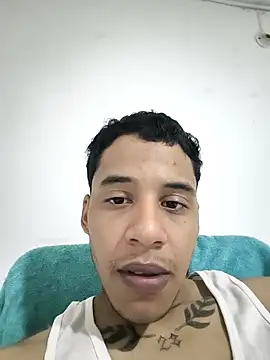 Snapshot of Grasonxxx chatting on 03/30/26, 11:44 Grasonxxx online show from 03/30/26, 11:44