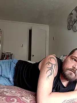 DouginWv online show from 04/22/26, 05:58