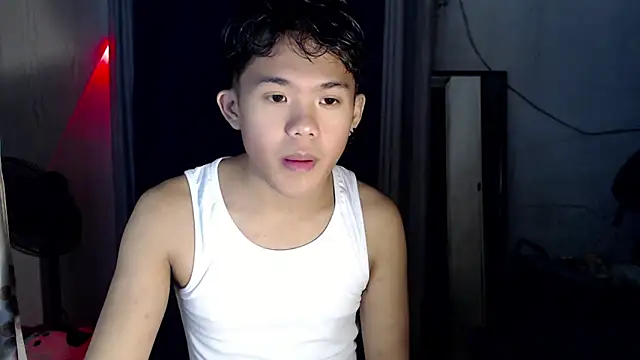 Snapshot of twink_asianbunny chatting on 09/17/25, 02:41 twink asianbunny online show from 09/17/25, 02:41