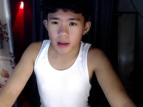 Snapshot of twink_asianbunny chatting on 09/20/25, 05:47 twink asianbunny online show from 09/20/25, 05:47
