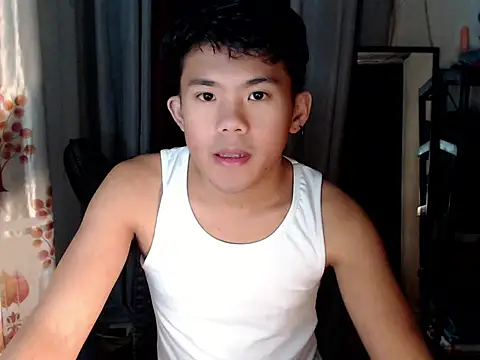 Snapshot of twink_asianbunny chatting on 09/22/25, 04:20 twink asianbunny online show from 09/22/25, 04:20