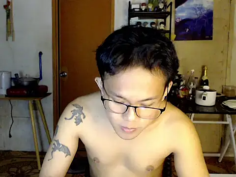 Snapshot of twink_asianbunny chatting on 02/20/26, 04:18 twink asianbunny online show from 02/20/26, 04:18