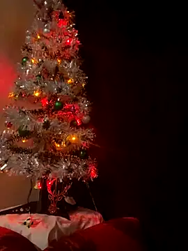 hot asian01 online show from 10/22/25, 07:30