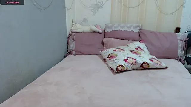 Snapshot of Sasha_cherry chatting on 09/11/25, 12:16 Sasha cherry online show from 09/11/25, 12:16