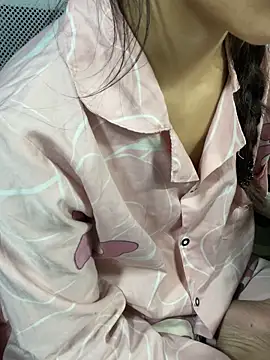 Mina048 online show from 12/20/25, 05:31