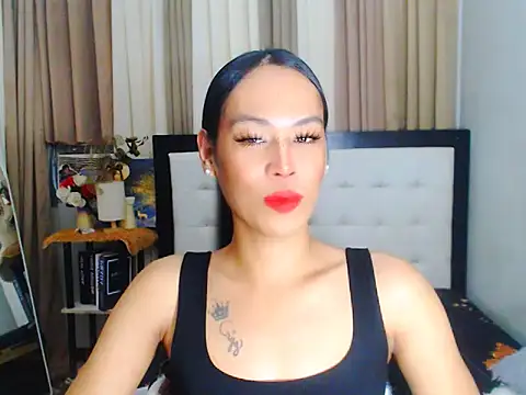 Snapshot of Savanna_White chatting on 09/19/25, 03:45 Savanna White online show from 09/19/25, 03:45