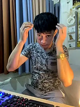 xshyboyx online show from 11/01/25, 01:24