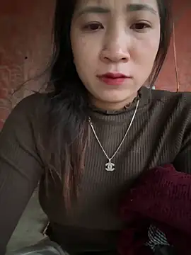 Snapshot of ThiHa003 chatting on 02/08/26, 01:31 ThiHa003 online show from 02/08/26, 01:31