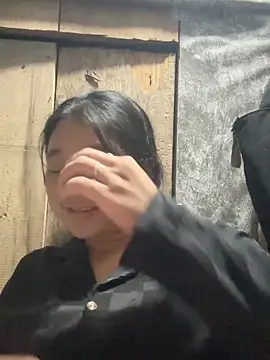 Linbi135 online show from 04/24/26, 03:03