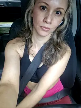 Miasiren online show from 10/24/25, 03:52