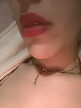 Mimisixo online show from 04/27/26, 05:16