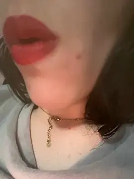 Mimisixo online show from 05/10/26, 04:34
