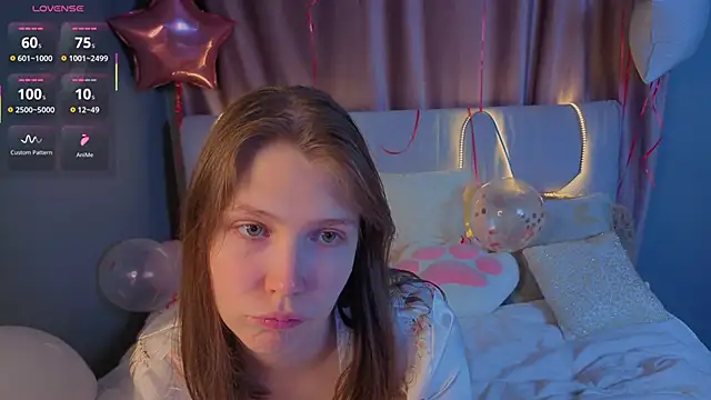 BeatrixCarIeton online show from 10/04/25, 07:01