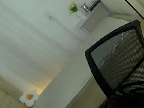 Snapshot of Aviana_Xxx12 chatting on 12/19/25, 09:27 Aviana Xxx12 online show from 12/19/25, 09:27