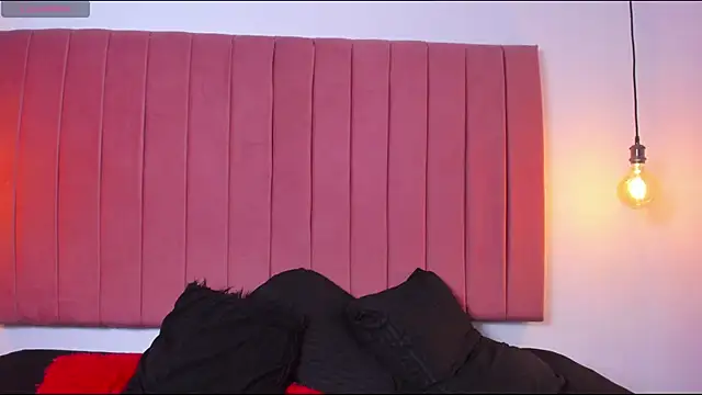 ana foxi online show from 11/25/25, 07:36