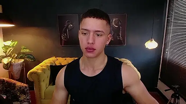 Snapshot of deivid_parker chatting on 09/23/25, 02:09 deivid parker online show from 09/23/25, 02:09