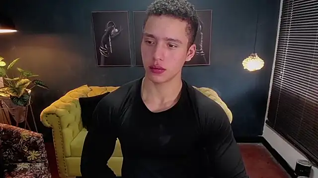 Snapshot of deivid_parker chatting on 10/18/25, 01:34 deivid parker online show from 10/18/25, 01:34