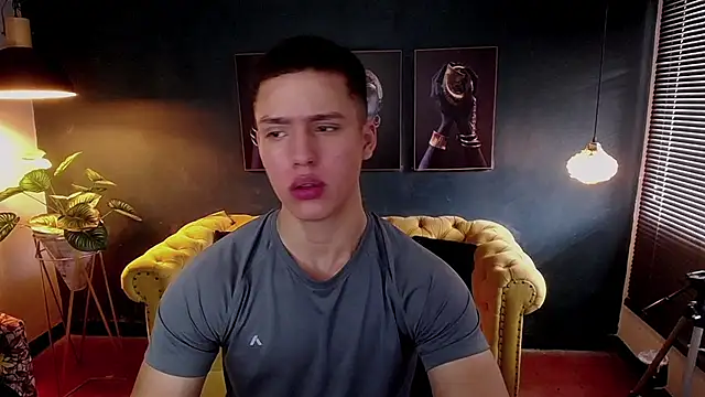 Snapshot of deivid_parker chatting on 11/28/25, 01:47 deivid parker online show from 11/28/25, 01:47