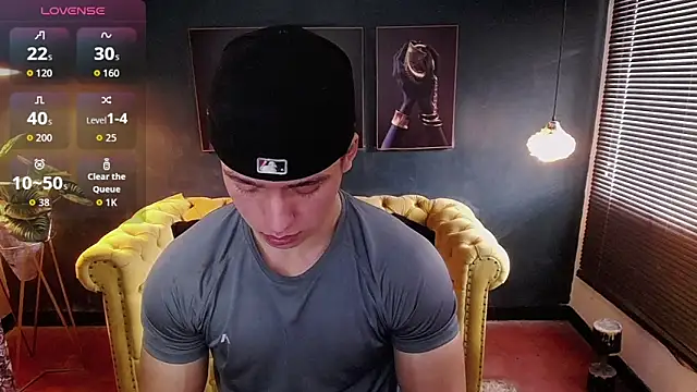 Snapshot of deivid_parker chatting on 12/03/25, 02:26 deivid parker online show from 12/03/25, 02:26